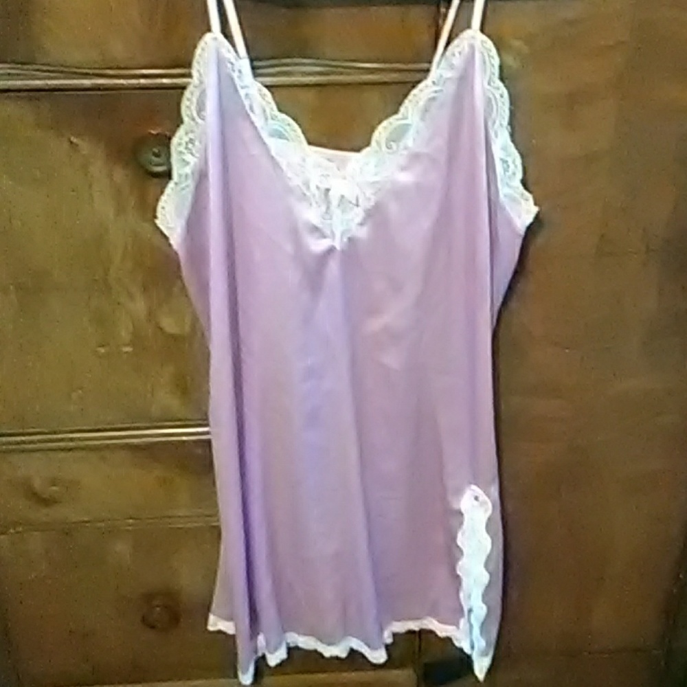 Free w/ bundle nightie